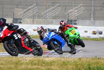 media/Mar-19-2022-Fastrack Riders (Sat) [[4e7522d738]]/Level 5 Race/Turn 9 Outside/